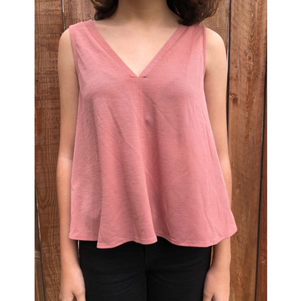 (NWT) Contemporary Collection Blush Pink Blouse